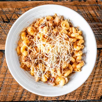 BBQ CHICKEN MAC N' CHEESE