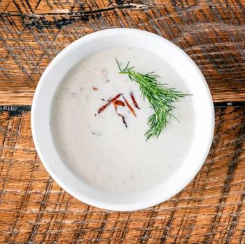 NEW ENGLAND CLAM CHOWDER