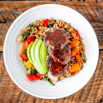 VEGAN SWEET & SPICY KEBAB BOWL